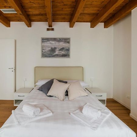 Dimora Acquamarina Apartment Венеция Екстериор снимка